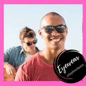 SUNGLASSES & EYEGLASSES SECTION